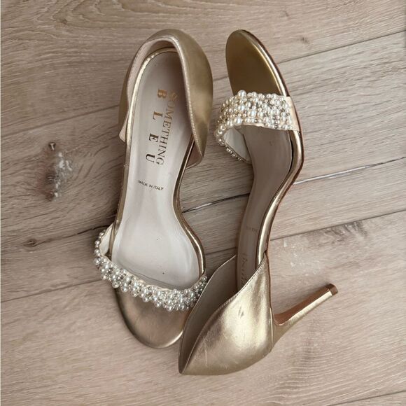 Women's Something Bleu Cappy d'Orsay Gold and White Pearl Heels size‎ 9